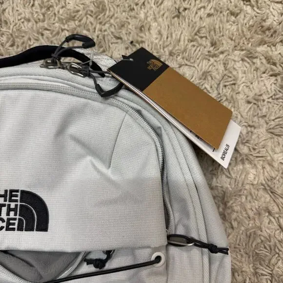 NWT THE NORTH FACE BACKPACK - Picture 3 of 5